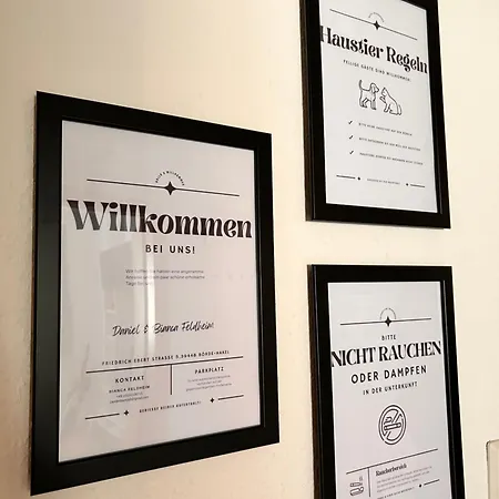 Апартаменты Schoene 2 Raum-wohnung In *