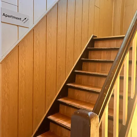 Апартаменты Schoene 2 Raum-wohnung In